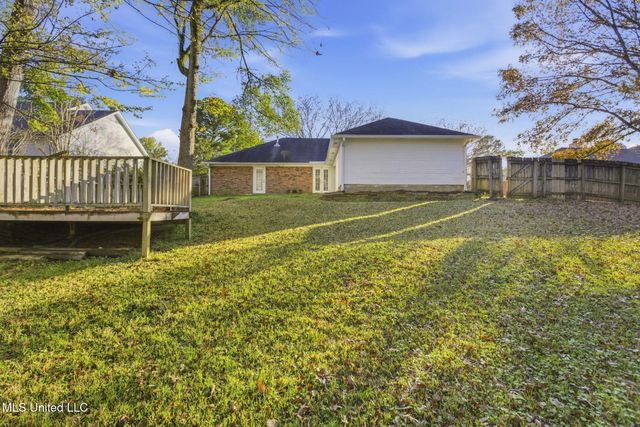 1022 N Azalea Drive, Madison, MS 39110