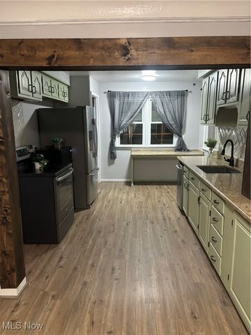 803 Substation Road, Brunswick Hills, OH 44212