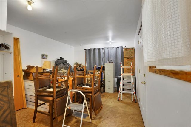 5882 Carey Rd, Tumtum, WA 99034