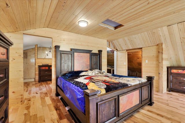 5882 Carey Rd, Tumtum, WA 99034