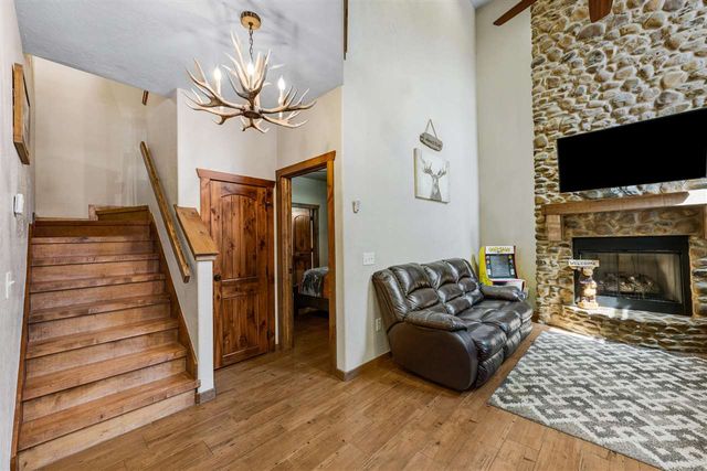 501 NW Eagles Landing Place, Medicine Park, OK 73557