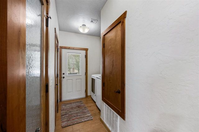 501 NW Eagles Landing Place, Medicine Park, OK 73557