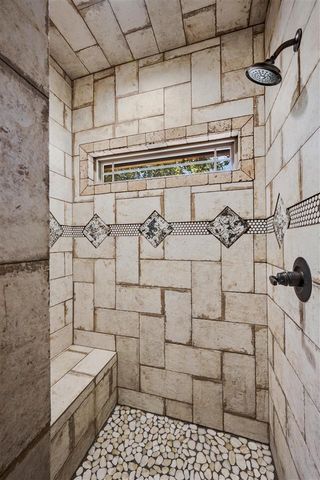 501 NW Eagles Landing Place, Medicine Park, OK 73557