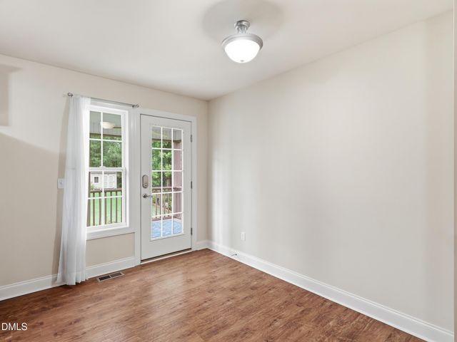 35 Hadleigh Way, Fuquay Varina, NC 27526