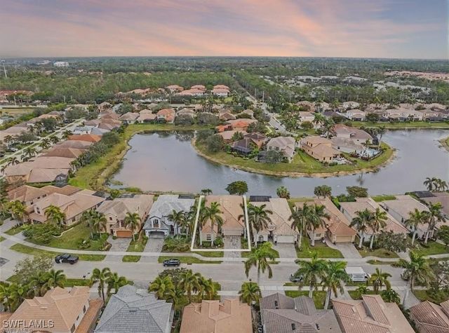 1465 Serrano CIR, Naples, FL 34105