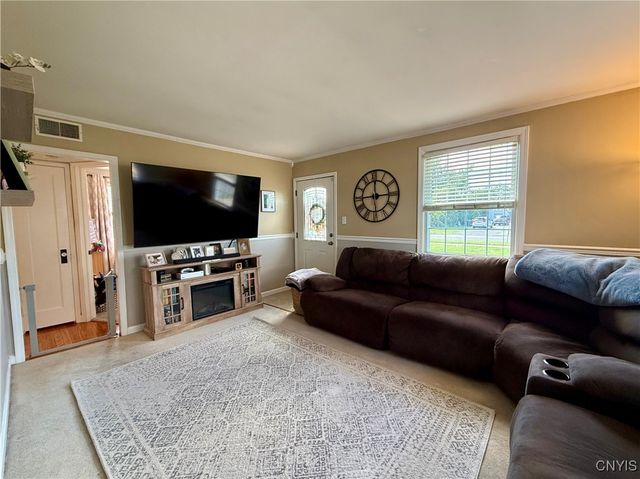 611 Oakwood Street, Rome, NY 13440