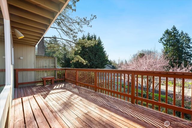 2309 123rd Place SE, Bellevue, WA 98005