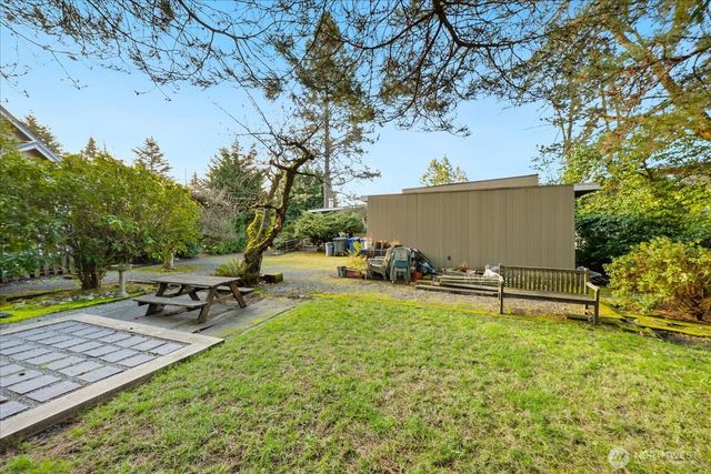 2309 123rd Place SE, Bellevue, WA 98005