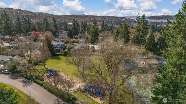 2309 123rd Place SE, Bellevue, WA 98005