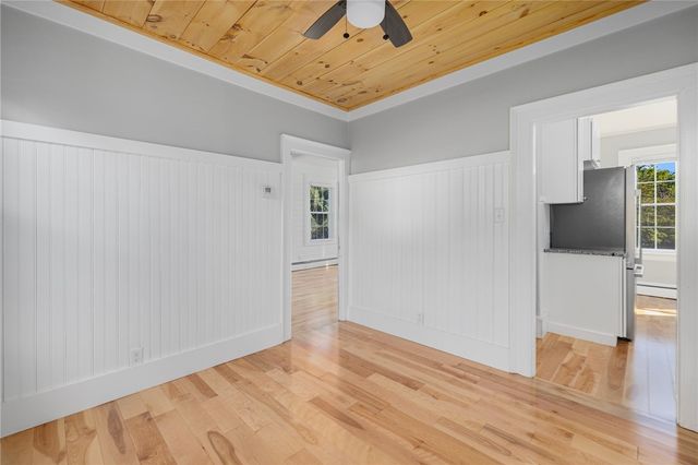 24 Lincoln Avenue Avenue, Coventry, RI 02816