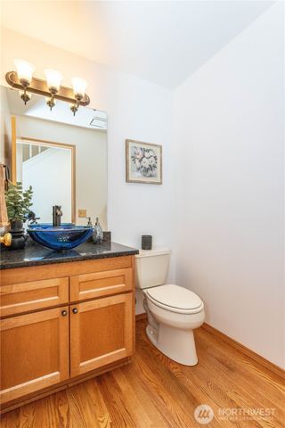 20830 103rd Court SE, Kent, WA 98031