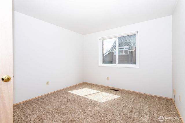 20830 103rd Court SE, Kent, WA 98031