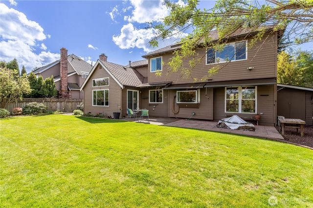 20830 103rd Court SE, Kent, WA 98031