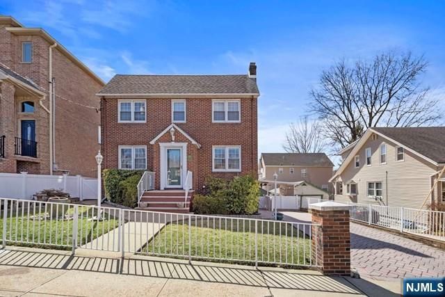 370 Aurora Avenue 2, Cliffside Park, NJ 07010