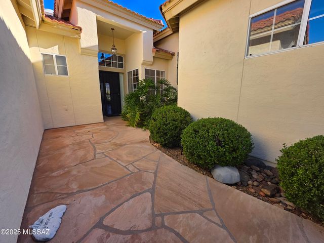 38015 S Samaniego Drive, Tucson, AZ 85739