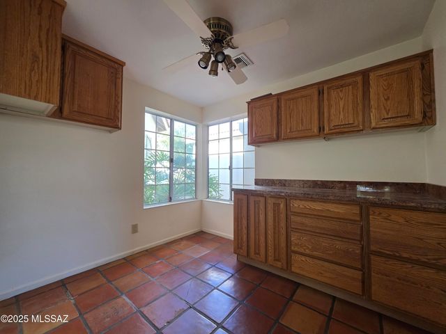 38015 S Samaniego Drive, Tucson, AZ 85739