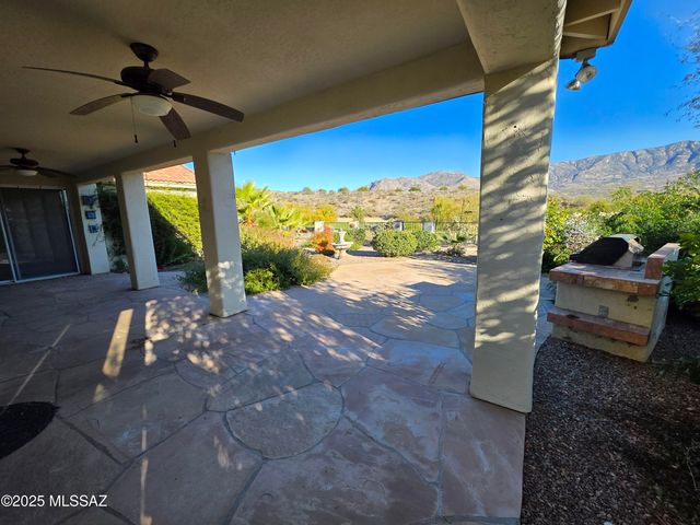 38015 S Samaniego Drive, Tucson, AZ 85739