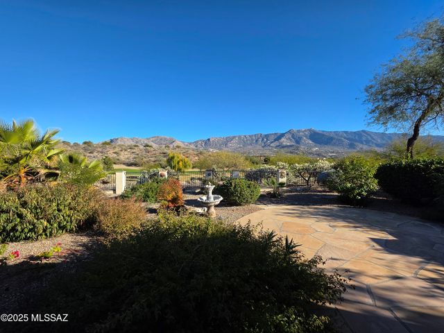 38015 S Samaniego Drive, Tucson, AZ 85739