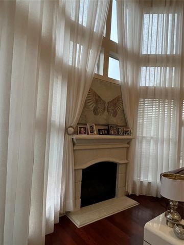 1202 Blue Leaf Drive, Richmond, TX 77469