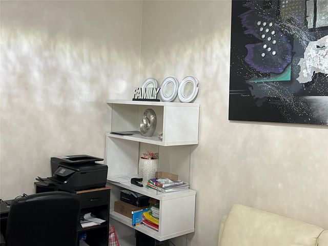 1202 Blue Leaf Drive, Richmond, TX 77469