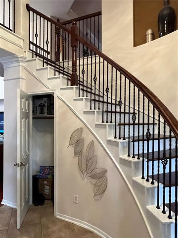 1202 Blue Leaf Drive, Richmond, TX 77469