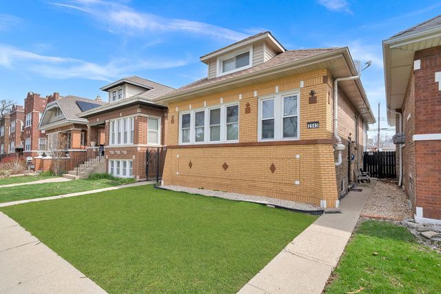 2543 N Newcastle Avenue, Chicago, IL 60707