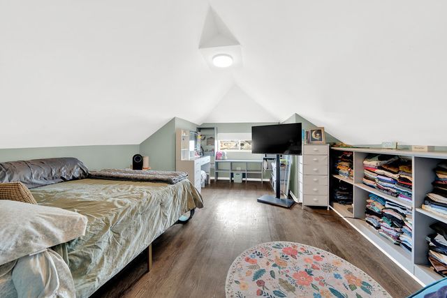 2543 N Newcastle Avenue, Chicago, IL 60707