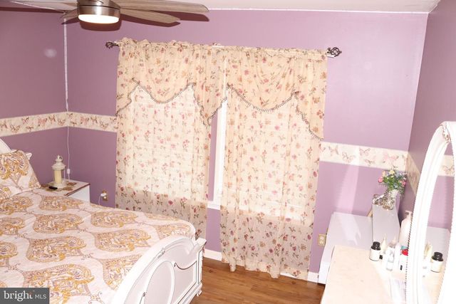 1035 JERVIN DR, Allentown, PA 18104