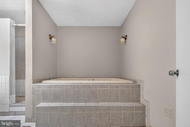 1532 CHILWORTH AVE, Middle River, MD 21220
