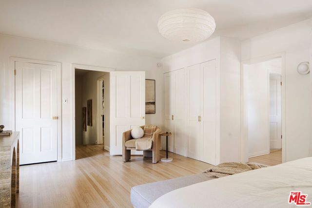 2518 Canyon Drive, Los Angeles, CA 90068