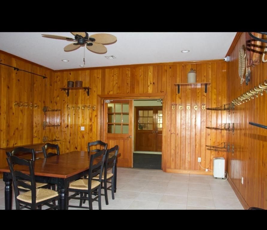 Image 5 of property listing at 4905 130th Ave S Avenue S, Wellington, FL 33414