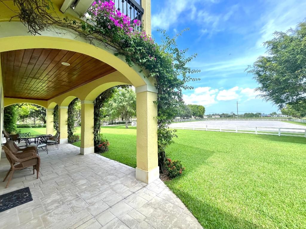 Image 6 of property listing at 4905 130th Ave S Avenue S, Wellington, FL 33414