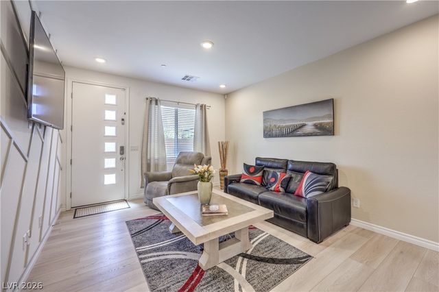 251 Robson Ridge Lane, Henderson, NV 89015