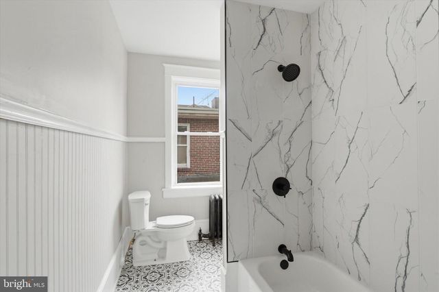 2439 N 2ND ST, Harrisburg, PA 17110