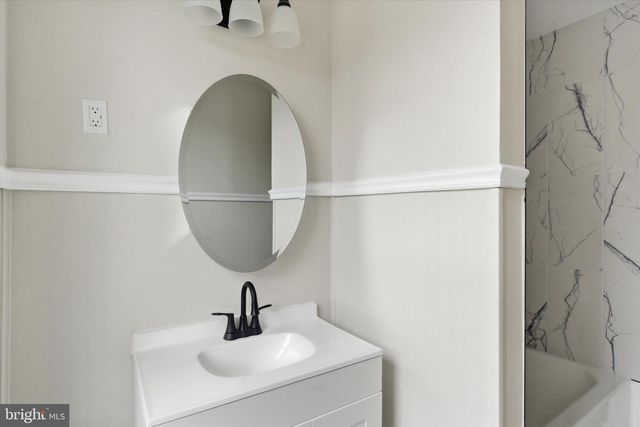 2439 N 2ND ST, Harrisburg, PA 17110