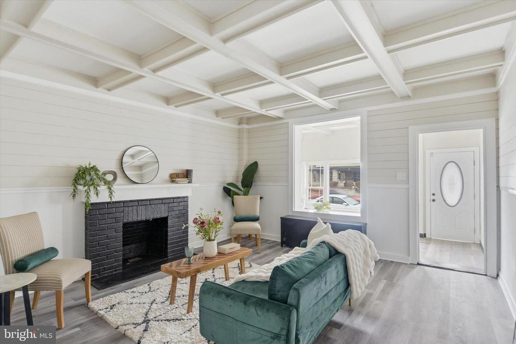 2439 N 2ND ST, Harrisburg, PA 17110