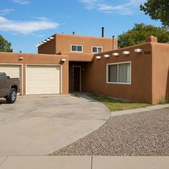 9401 LAS CALABAZILLAS Avenue NE, Albuquerque, NM 87111