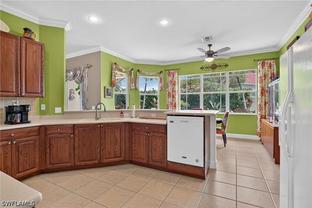 24908 Fairwinds LN, Bonita Springs, FL 34135