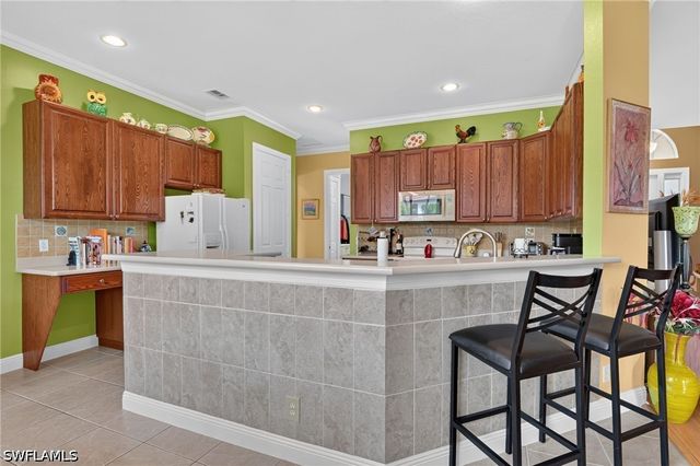 24908 Fairwinds LN, Bonita Springs, FL 34135