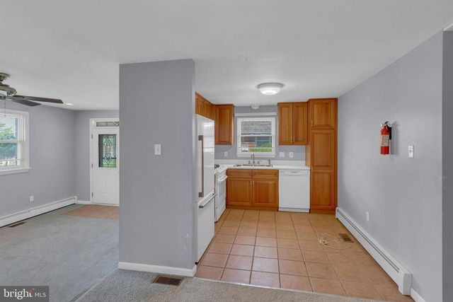 435 FRANKLIN ST, Lansdale, PA 19446