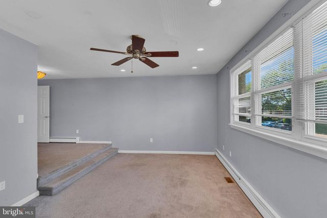 435 FRANKLIN ST, Lansdale, PA 19446