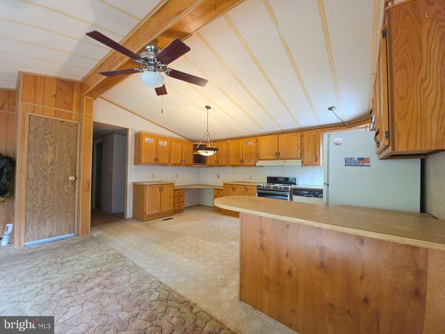 17 SANDY LN, Millville, NJ 08332