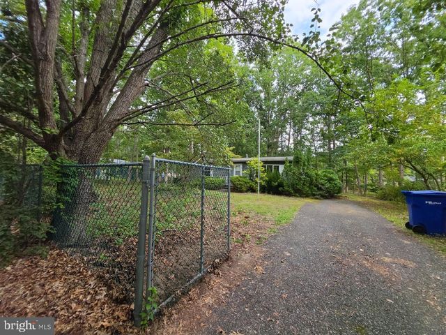 17 SANDY LN, Millville, NJ 08332