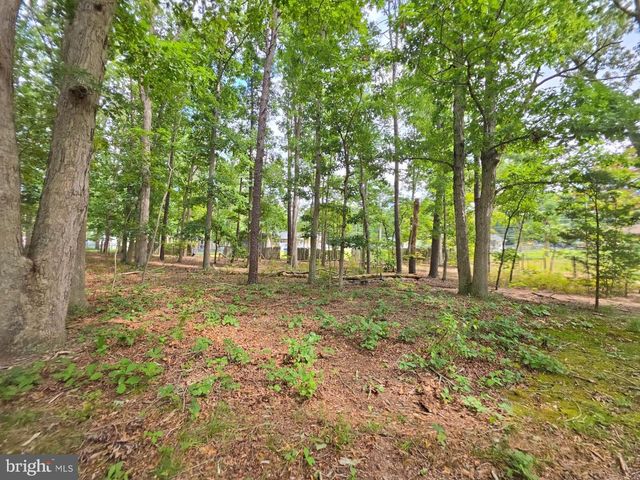 17 SANDY LN, Millville, NJ 08332