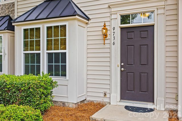 9736 Springholm Drive, Charlotte, NC 28278