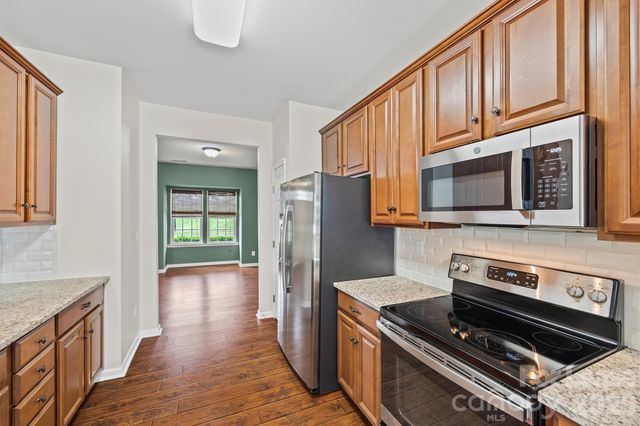 9736 Springholm Drive, Charlotte, NC 28278