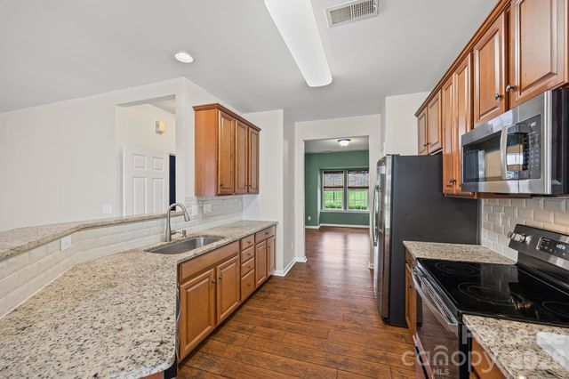 9736 Springholm Drive, Charlotte, NC 28278