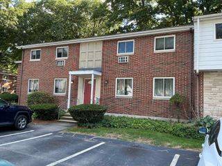 7 Wilson Dr 7, Framingham, MA 01702