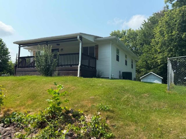 911 Lafayette Ave, Oolitic, IN 47451