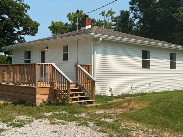 911 Lafayette Ave, Oolitic, IN 47451
